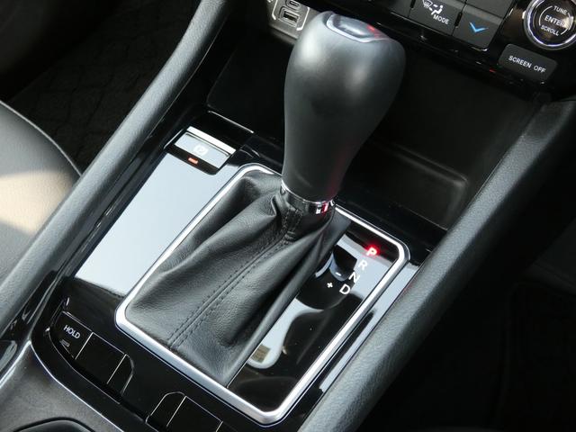 ジープ・コンパス ロンジチュード　正規認定中古車　保証整備付　ナビ　ＥＴＣ　バックカメラ　衝突被害軽減ブレーキ　アイドリングストップ　障害物センサー　車線逸脱防止支援システム　クルーズコントロール　ＬＥＤヘッドライト（16枚目）