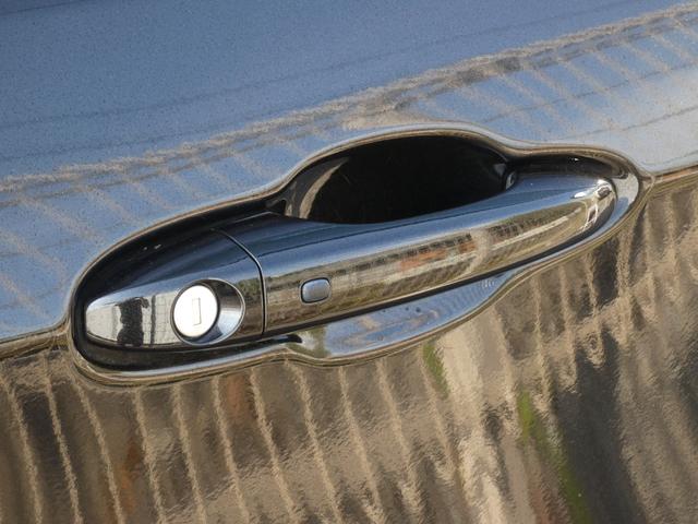ジープ・コンパス ロンジチュード　正規認定中古車　保証整備付　ナビ　ＥＴＣ　バックカメラ　衝突被害軽減ブレーキ　アイドリングストップ　障害物センサー　車線逸脱防止支援システム　クルーズコントロール　ＬＥＤヘッドライト（49枚目）