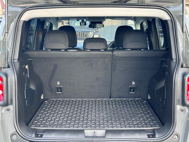 ジープ・レネゲード ナイトイーグル 特別限定車/ナイトイーグル/認定中古車/ドラレコ/ETC2.0(8枚目)