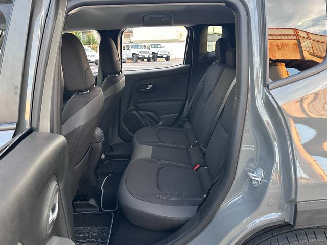 ジープ・レネゲード ナイトイーグル 特別限定車/ナイトイーグル/認定中古車/ドラレコ/ETC2.0(14枚目)