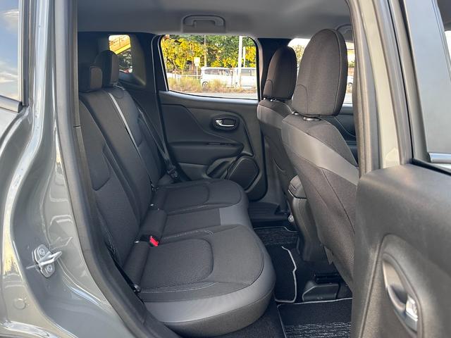 ジープ・レネゲード ナイトイーグル 特別限定車/ナイトイーグル/認定中古車/ドラレコ/ETC2.0(16枚目)