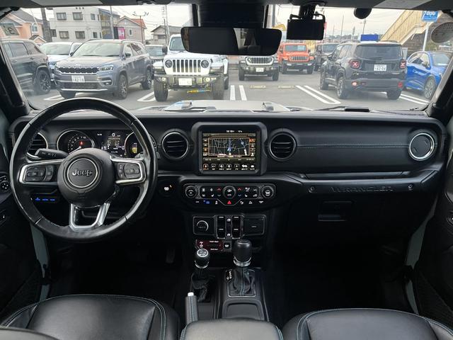 非常に広々とした室内空間