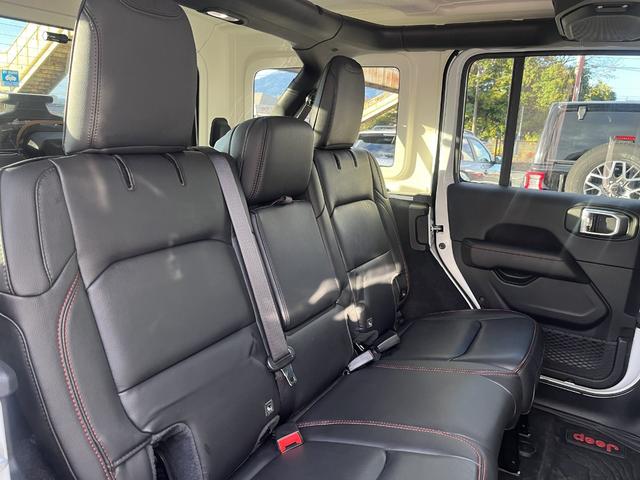 ジープ・ラングラーアンリミテッド ルビコン 弊社ユーザー/認定中古車/ドラレコ/ETC2.0(17枚目)