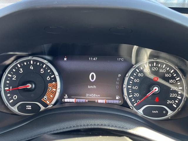 ジープ・レネゲード リミテッド　弊社ユーザー下取／認定中古車／ドラレコ／ＥＴＣ２．０（24枚目）