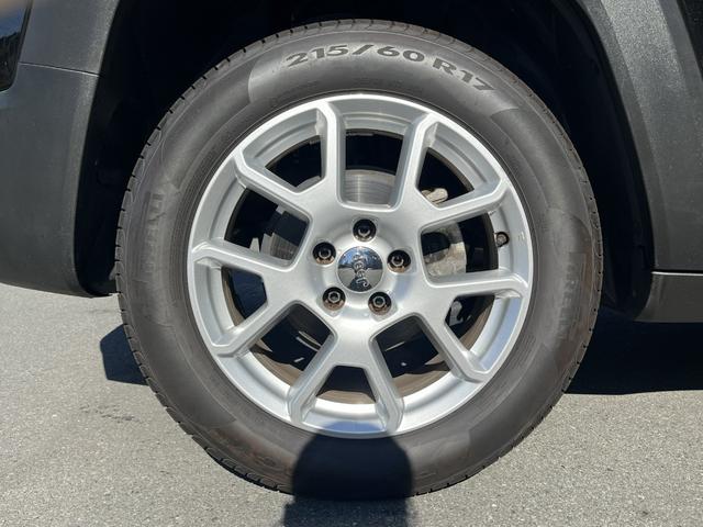 ジープ・レネゲード リミテッド　弊社ユーザー下取／認定中古車／ドラレコ／ＥＴＣ２．０（31枚目）