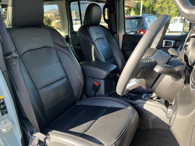 ジープ・ラングラーアンリミテッド サハラ 認定中古車/ドラレコ/ETC2.0(11枚目)