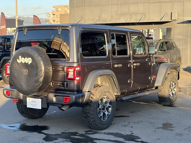 ジープ・ラングラーアンリミテッド リミテッドＥＤウィズサンライダフリップＴフォーハドＴ　認定中古車／ドラレコ／ＥＴＣ２．０（5枚目）