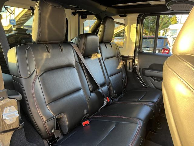 ジープ・ラングラーアンリミテッド リミテッドＥＤウィズサンライダフリップＴフォーハドＴ　認定中古車／ドラレコ／ＥＴＣ２．０（19枚目）