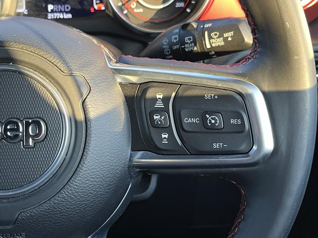 ジープ・ラングラーアンリミテッド リミテッドＥＤウィズサンライダフリップＴフォーハドＴ　認定中古車／ドラレコ／ＥＴＣ２．０（25枚目）