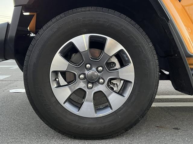 ジープ・ラングラーアンリミテッド オーバーランド・ナチョ　認定中古車／ドラレコ／限定車／ＥＴＣ２．０（34枚目）