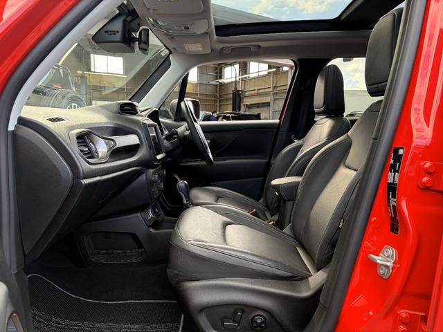 ジープ・レネゲード リミテッド 認定中古車/ドラレコ/ETC2.0/サンルーフ(12枚目)