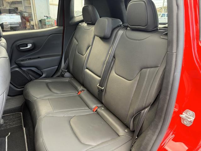 ジープ・レネゲード リミテッド 認定中古車/ドラレコ/ETC2.0/サンルーフ(15枚目)