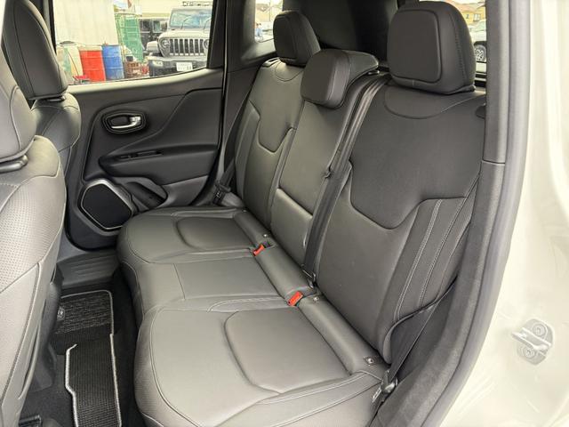 ジープ・レネゲード リミテッド　認定中古車／ドラレコ／ＥＴＣ２．０（15枚目）