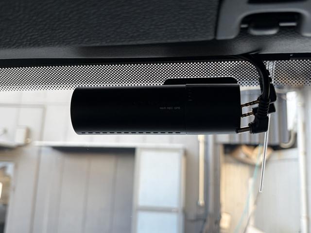 �h���C�u���R�[�_�[�őO�サ������^�悵�Ă���܂�