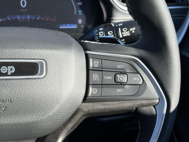 �A�_�v�e�B�O�N���[�Y�R���g���[���ō������s���y�ɍs���܂��B