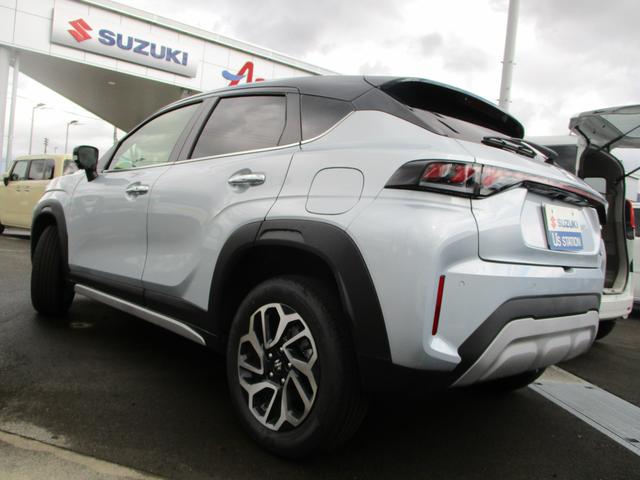 フロンクス ４ＷＤ　　前後被害軽減ブレーキ　全方位ナビ　ＡＣＣ　４ＷＤ（3枚目）