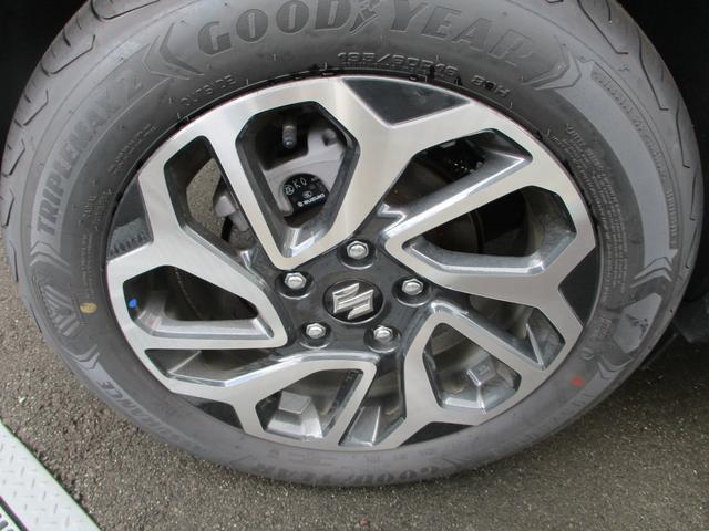 フロンクス ４ＷＤ　　前後被害軽減ブレーキ　全方位ナビ　ＡＣＣ　４ＷＤ（12枚目）