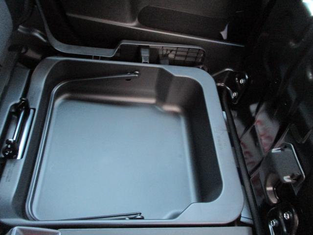 クロスビー HYBRIDMZ4WD前後被害軽減ブレーキ全方位カメラACC 4WD 禁煙車 全方位カメラ オートライト プッシュスタート シートヒーター オートエアコン 衝突被害軽減システム アイドリングストップ 衝突安全ボディ 盗難防止システム 横滑り防止機能(31枚目)