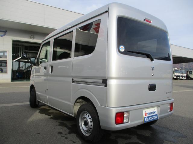 エブリイ ＰＡリミテッド　４ＷＤ　ＣＶＴ　前後被害軽減ブレーキ　４ＷＤ　禁煙車　オートライト　スライドドア　衝突被害軽減システム　アイドリングストップ　衝突安全ボディ　横滑り防止機能（3枚目）