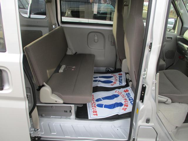 エブリイ ＰＡリミテッド　４ＷＤ　ＣＶＴ　前後被害軽減ブレーキ　４ＷＤ　禁煙車　オートライト　スライドドア　衝突被害軽減システム　アイドリングストップ　衝突安全ボディ　横滑り防止機能（31枚目）