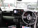 ギア　ＨＹＢＲＩＤ　ＸＺ４ＷＤ前後被害軽減ブレーキ全方位ナビ　４ＷＤ　純正ナビ　全方位カメラ　禁煙車　スライドドア　オートライト　プッシュスタート　シートヒーター　オートエアコン　衝突被害軽減システム　アイドリングストップ　衝突安全ボディ　盗難防止システム（21枚目）