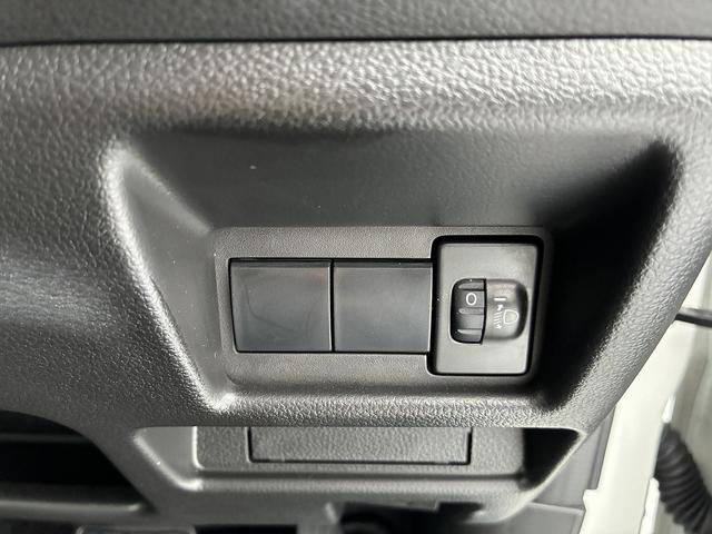 スペーシアカスタム カスタム　ＨＹＢＲＩＤ　ＧＳ　全方位モニタ付きナビ搭載♪　社用車アップ　衝突軽減Ｓ，Ａ／Ｃ，Ｐ／Ｓ，Ｐ／Ｗ，Ａ／Ｂ，ＡＢＳ，ＴＶ，Ａ／Ｗ，集中ドア，ナビ，キーレス，スズキコネクト対応通信機装着車（49枚目）
