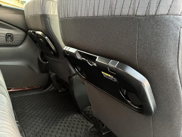 ソリオ ＨＹＢＲＩＤ　ＭＺ　全方位モニタ付きナビ搭載♪　ＥＴＣ車載器　前後ドライブレコーダー　後席両側電動スライドドア　プッシュスタート　オートライト　シートヒーター　オートエアコン　スズキセーフティーサポート　衝突被害軽減システム　盗難防止システム（35枚目）