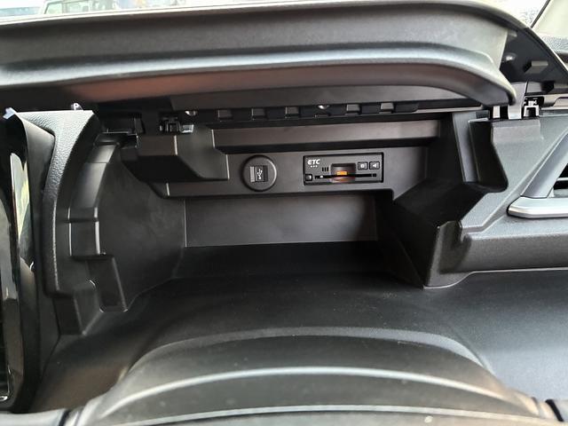 ソリオ ＨＹＢＲＩＤ　ＭＺ　全方位モニタ付きナビ搭載♪　ＥＴＣ車載器　前後ドライブレコーダー　後席両側電動スライドドア　プッシュスタート　オートライト　シートヒーター　オートエアコン　スズキセーフティーサポート　衝突被害軽減システム　盗難防止システム（68枚目）