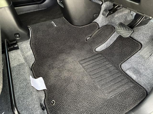 �^�]�ȃt���A�}�b�g�������ς݂ł��i���f�ցf���j