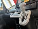 シフトレバーはインパネ部に♪