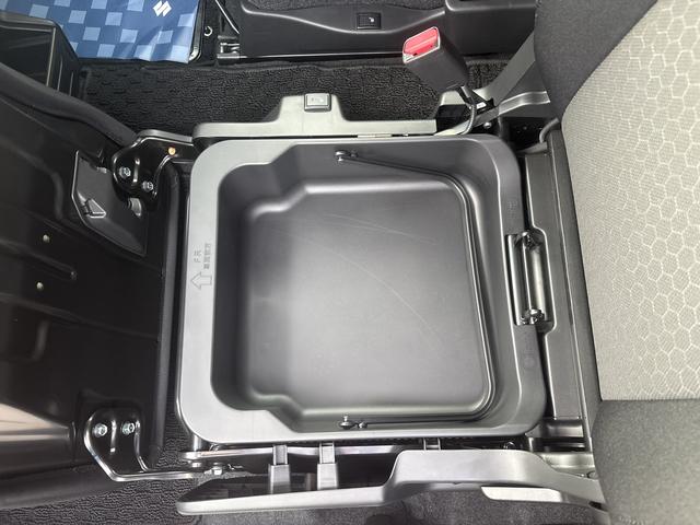 クロスビー ＨＹＢＲＩＤ　ＭＺ　３型　全方位カメラ付きナビ（57枚目）