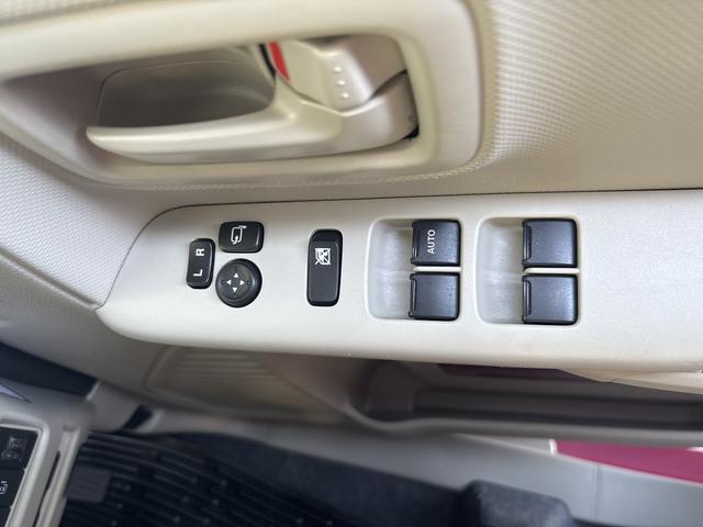 スペーシア ＨＹＢＲＩＤ　Ｘ　２型　７インチワイドナビ付（31枚目）