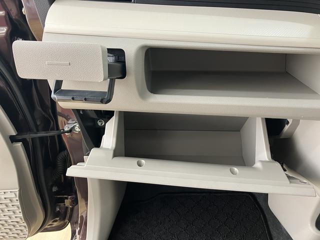 ムーヴ Ｌ　／ＣＤオーディオ／キーレスエントリー／アルミホイール　横滑防止装置　運転席エアバッグ　ＡＢＳ　キーレス　衝突安全ボディ　Ｉストップ　ＷエアＢ（29枚目）