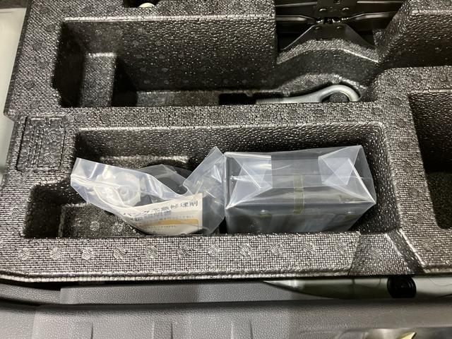 ミラココア ココアX /CDオーディオ/キーフリー/オートエアコン i-STOP インテリキー 安全ボディ 運転席エアバック キーレスキー ダブルエアバック ABS付 横滑り防止装置 記録簿付き(30枚目)