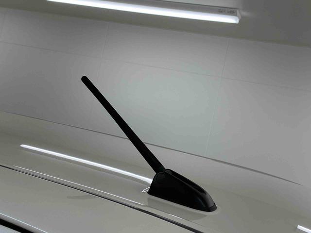 ムーヴキャンバス Ｘメイクアップリミテッド　ＳＡＩＩＩ　ナビ　保証付き　まごころ保証１年付き　記録簿　取扱説明書　衝突被害軽減システム　スマートキー　オートマチックハイビーム　ＥＴＣ　レーンアシスト　ドライブレコーダー　ワンオーナー　エアバッグ　エアコン（10枚目）