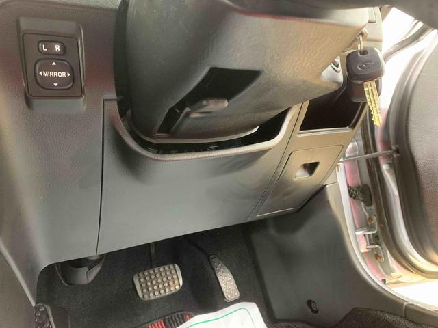コペン アクティブトップ　タイヤ新品　保証付き　記録簿　取扱説明書　ＣＤ　ＭＤ　バッテリー新品　キーレスエントリー　アルミホイール　ターボ　ワンオーナー　エアバッグ　エアコン　パワーステアリング　パワーウィンドウ　ＡＢＳ（11枚目）