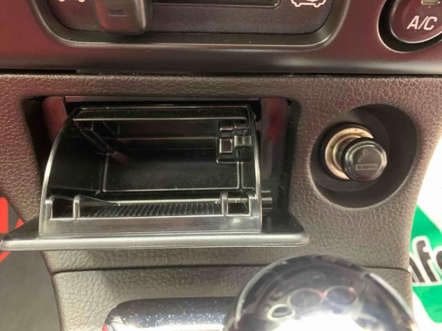 コペン アクティブトップ　タイヤ新品　保証付き　記録簿　取扱説明書　ＣＤ　ＭＤ　バッテリー新品　キーレスエントリー　アルミホイール　ターボ　ワンオーナー　エアバッグ　エアコン　パワーステアリング　パワーウィンドウ　ＡＢＳ（16枚目）