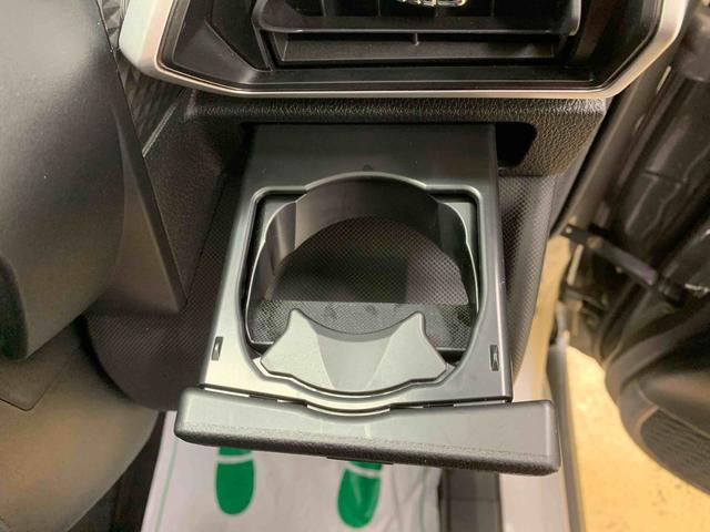 ロッキー プレミアムＧ　ＨＥＶ　タイヤ新品　まごころ保証１年付き　記録簿　取扱説明書　９インチナビ　テレコン　スマートキー　アルミホイール　エアバッグ　エアコン　パワーステアリング　パワーウィンドウ　ＡＢＳ（21枚目）