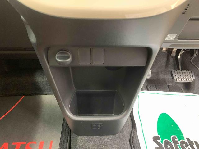 ムーヴキャンバス Ｘリミテッドメイクアップ　ＳＡＩＩ　　タイヤ新品　保証付き　ナビ　ＥＴＣ　バックカメラ（19枚目）