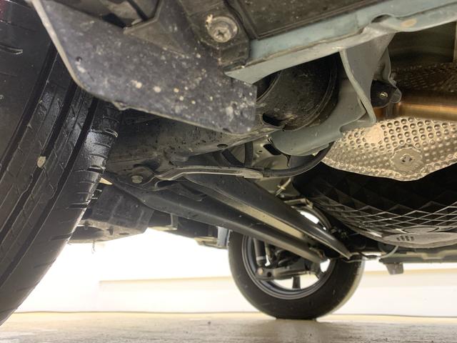 タント ファンクロス　まごころ保証１年付き　記録簿　取扱説明書　衝突被害軽減システム　スマートキー　オートマチックハイビーム　アルミホイール　レーンアシスト　エアバッグ　エアコン　パワーステアリング　パワーウィンドウ（41枚目）