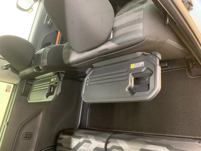 タント ファンクロス　まごころ保証１年付き　記録簿　取扱説明書　衝突被害軽減システム　スマートキー　オートマチックハイビーム　アルミホイール　レーンアシスト　エアバッグ　エアコン　パワーステアリング　パワーウィンドウ（38枚目）