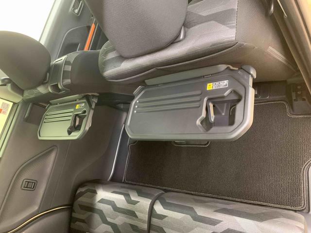 タント ファンクロス　まごころ保証１年付き　記録簿　取扱説明書　衝突被害軽減システム　スマートキー　オートマチックハイビーム　アルミホイール　レーンアシスト　エアバッグ　エアコン　パワーステアリング　パワーウィンドウ（37枚目）