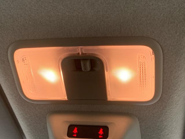 ムーヴキャンバス セオリーGターボ ディスプレイオーディオ まごころ保証1年付き 記録簿 取扱説明書 バックカメラ オートマチックハイビーム 衝突被害軽減システム スマートキー ターボ レーンアシスト エアバッグ エアコン パワーステアリング パワーウィンドウ(29枚目)