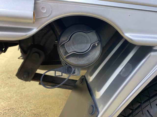 ハイゼットトラック ジャンボＳＡＩＩＩｔ　タイヤ新品　保証付き　ナビ　ＥＴＣ（13枚目）