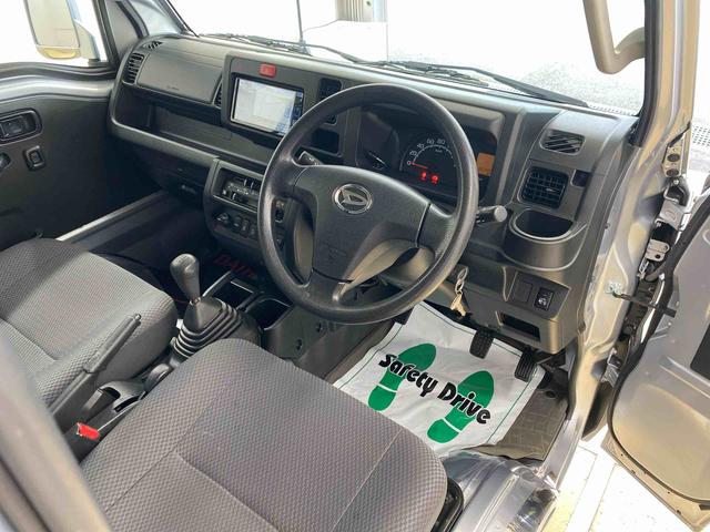 ハイゼットトラック ジャンボＳＡＩＩＩｔ　タイヤ新品　保証付き　ナビ　ＥＴＣ（17枚目）