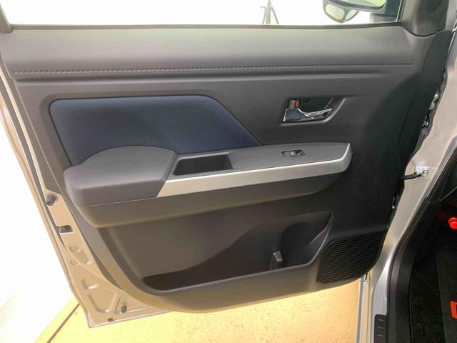 ルーミー カスタムＧ　タイヤ新品　保証付き　ディスプレイオーディオ　バックカメラ（34枚目）