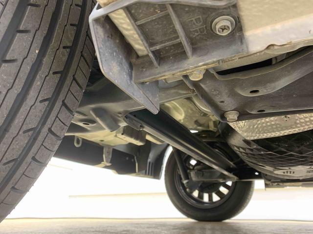 ルーミー カスタムＧ　タイヤ新品　保証付き　ディスプレイオーディオ　バックカメラ（41枚目）