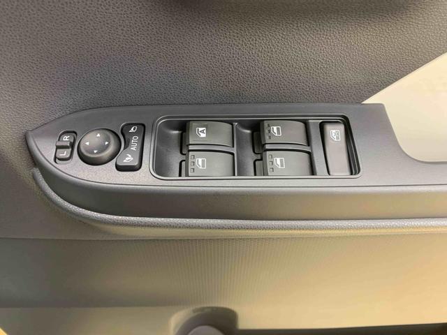 タント Ｘ　まごころ保証１年付き　記録簿　取扱説明書　衝突被害軽減システム　スマートキー　オートマチックハイビーム　レーンアシスト　禁煙車　ワンオーナー　エアバッグ　エアコン　パワーステアリング　パワーウィンドウ（25枚目）