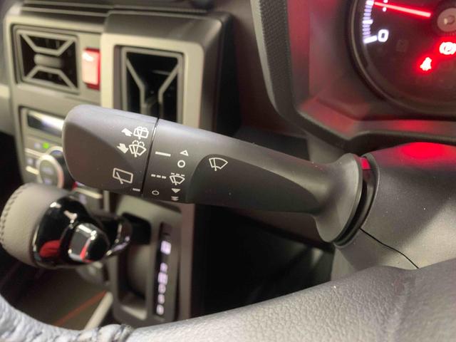 タフト Ｇターボ　ダーククロムベンチャー　まごころ保証１年付き　記録簿　取扱説明書　衝突被害軽減システム　スマートキー　オートマチックハイビーム　サンルーフ　アルミホイール　ターボ　レーンアシスト　禁煙車　ワンオーナー　エアバッグ　エアコン（5枚目）