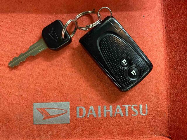 ムーヴ Ｌ　ＶＳスマートセレクションＳＡ　タイヤ新品　保証付き　ナビ　ＥＴＣ（40枚目）